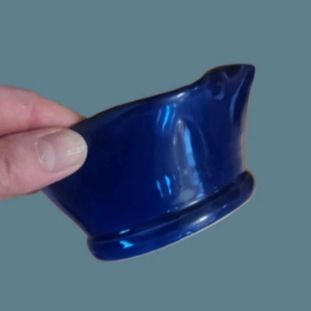 World Market Set Of 6 Colbalt Blue Ruffled Small Serving Bowls - Picture 3 of 5